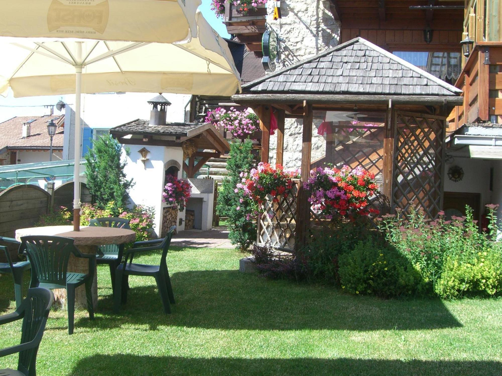 Hotel Garni Val Udai à Mazzin Extérieur photo